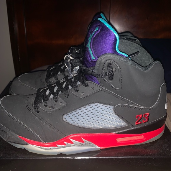 Top 3 Jordan 5 great condition, barley worn